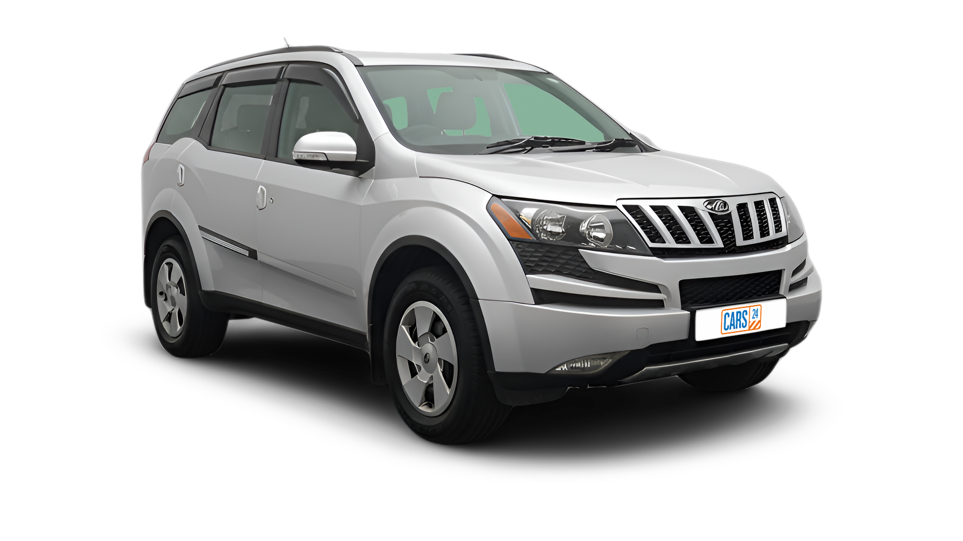 Mahindra XUV500-img
